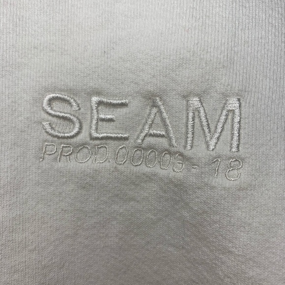 SEAM YELLOW LABEL CO. Limited Edition crew sweater - Picture 3 of 4